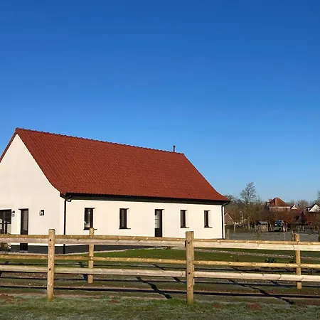 Holiday home Les Petites Maisons Dans La Prairie - 1 *