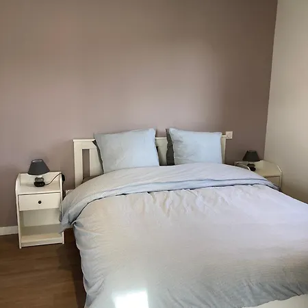 Les Petites Maisons Dans La Prairie - 1 Semesterbostad Maresville
