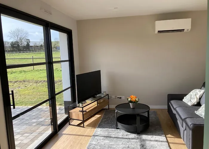 Hébergement de vacances Les Petites Maisons Dans La Prairie - 1 Maresville